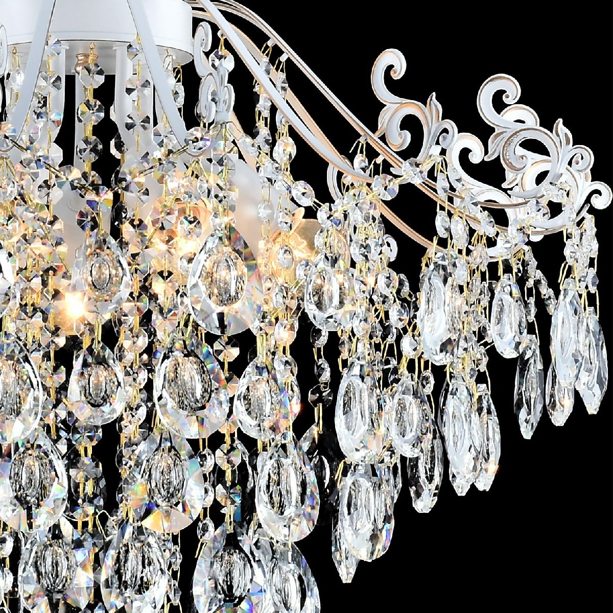 Потолочная люстра Reluce 04062-0.3-07 WH+GOLD PN в Санкт-Петербурге