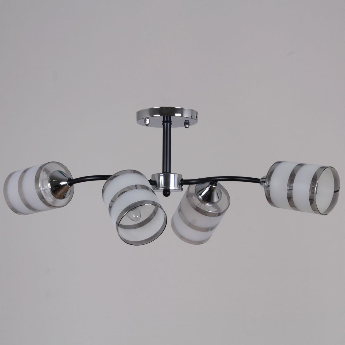 Люстра на штанге Reluce 45360-0.3-04 BK+CR в #REGION_NAME_DECLINE_PP#