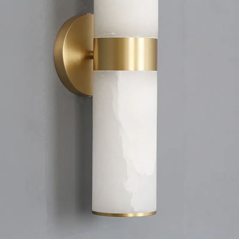 Настенный светильник Delight Collection Wall lamp 6483W/B brass/white в Санкт-Петербурге