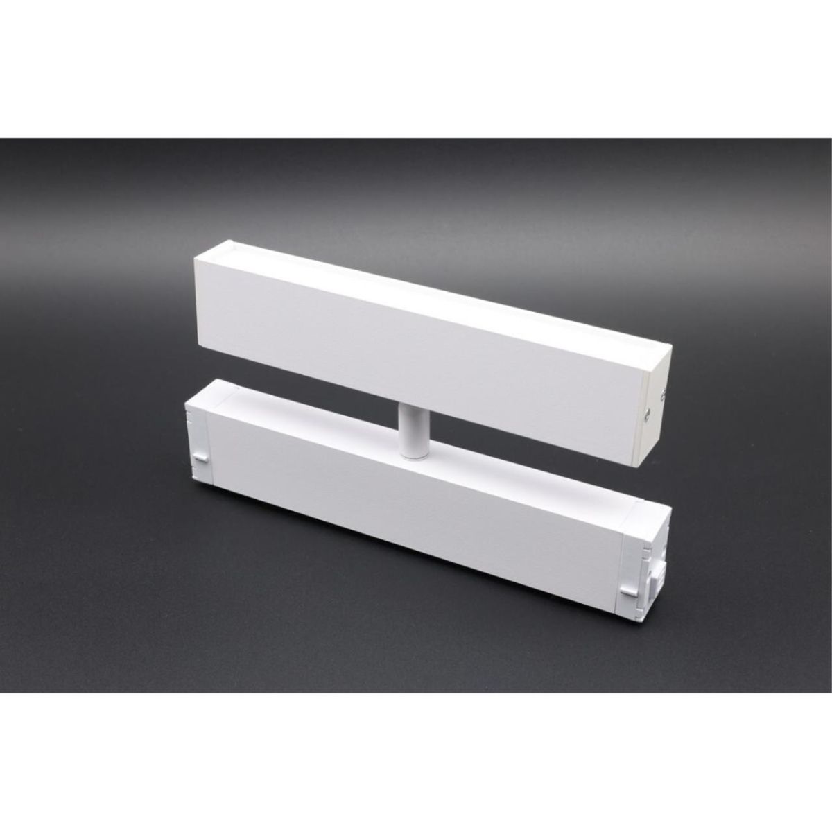 Трековый магнитный светильник Aployt Magnetic track 220 APL.0203.10.09 в Санкт-Петербурге