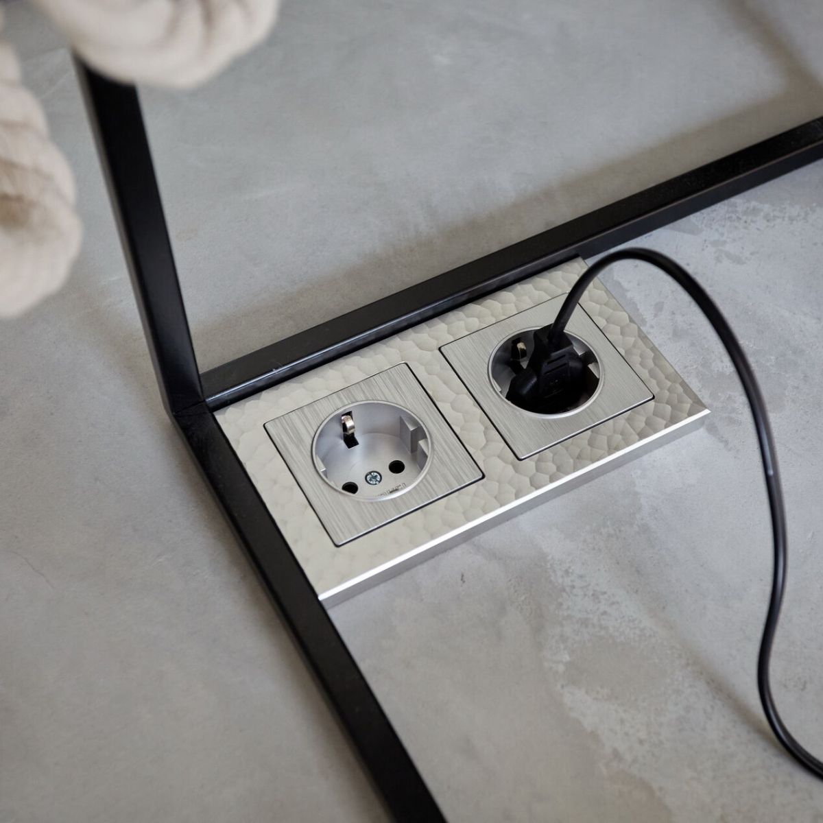 Розетка с заземлением Werkel W1171009 4690389171857 a054534 в Санкт-Петербурге