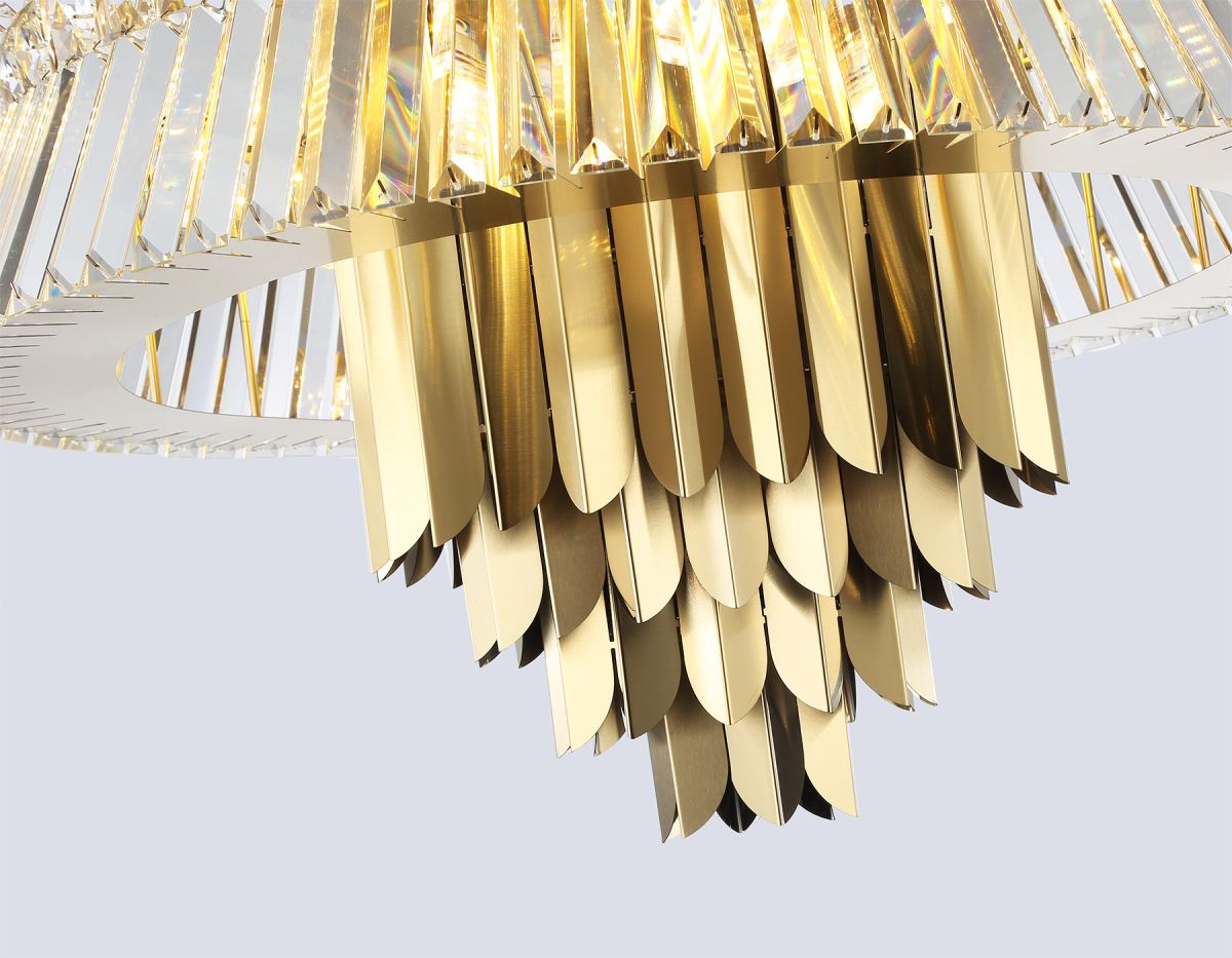 Подвесная люстра Ambrella Light High Light Crystal LH41023 в Санкт-Петербурге