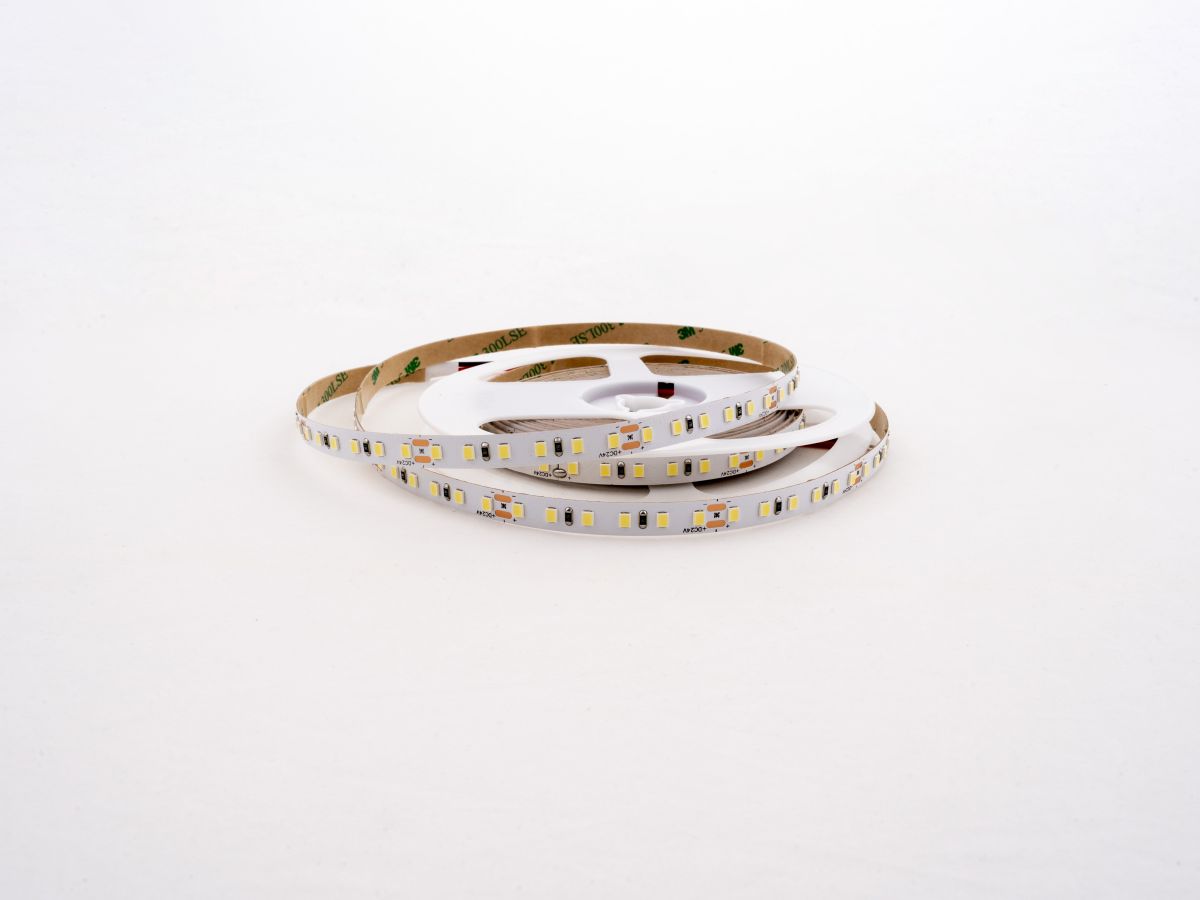 Светодиодная лента LEDS POWER 2835 120/м (5Вт/м) 24В холодная 005867 в #REGION_NAME_DECLINE_PP#