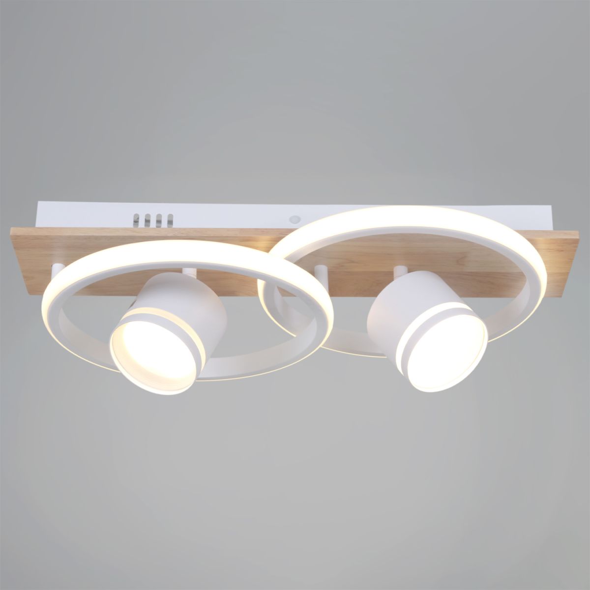 Потолочный светильник Reluce 29560-0.3-2+2 WH+WOOD в #REGION_NAME_DECLINE_PP#