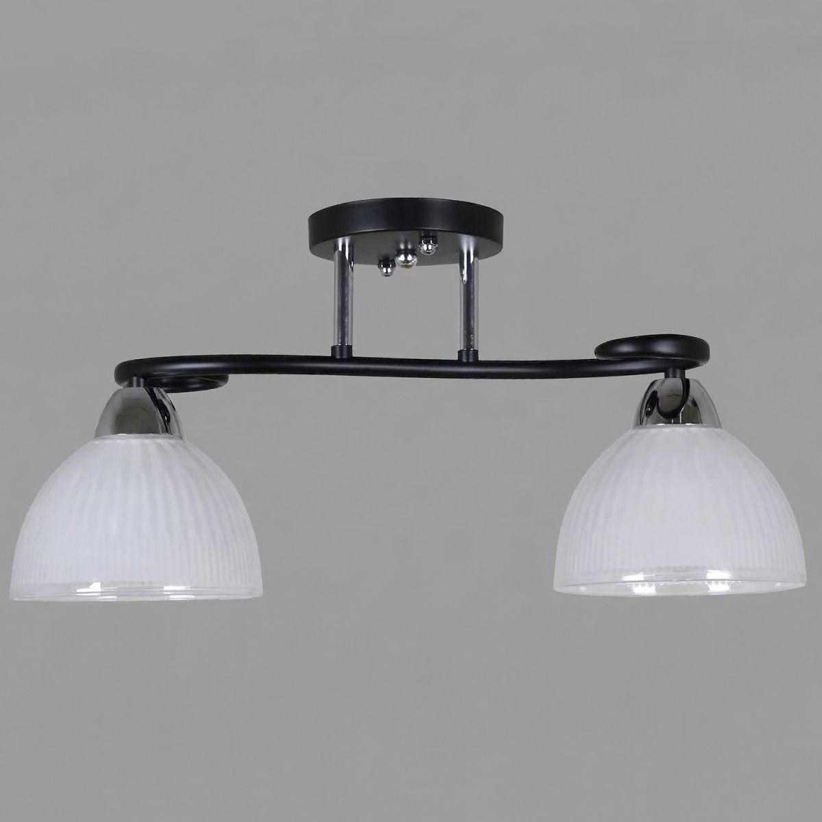 Потолочный светильник Reluce 66360-0.3-02 BK+CR в #REGION_NAME_DECLINE_PP#