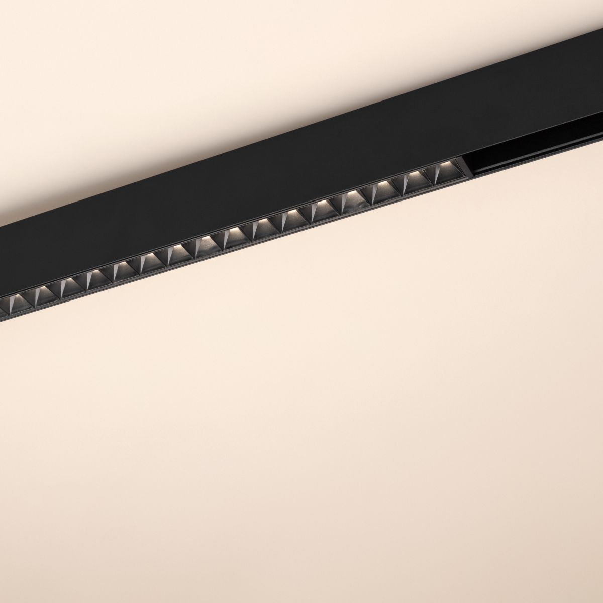 Трековый магнитный светильник Arlight MAG-ORIENT-LASER-L465-16W Warm3000 (Черный, 24 deg, 48V) (IP20 Металл) 033618(1) в Санкт-Петербурге