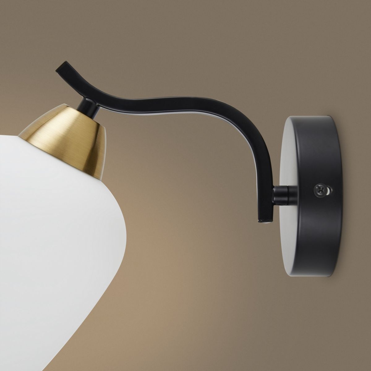 Бра Freya Shadow FR5422WL-01BZ в Санкт-Петербурге