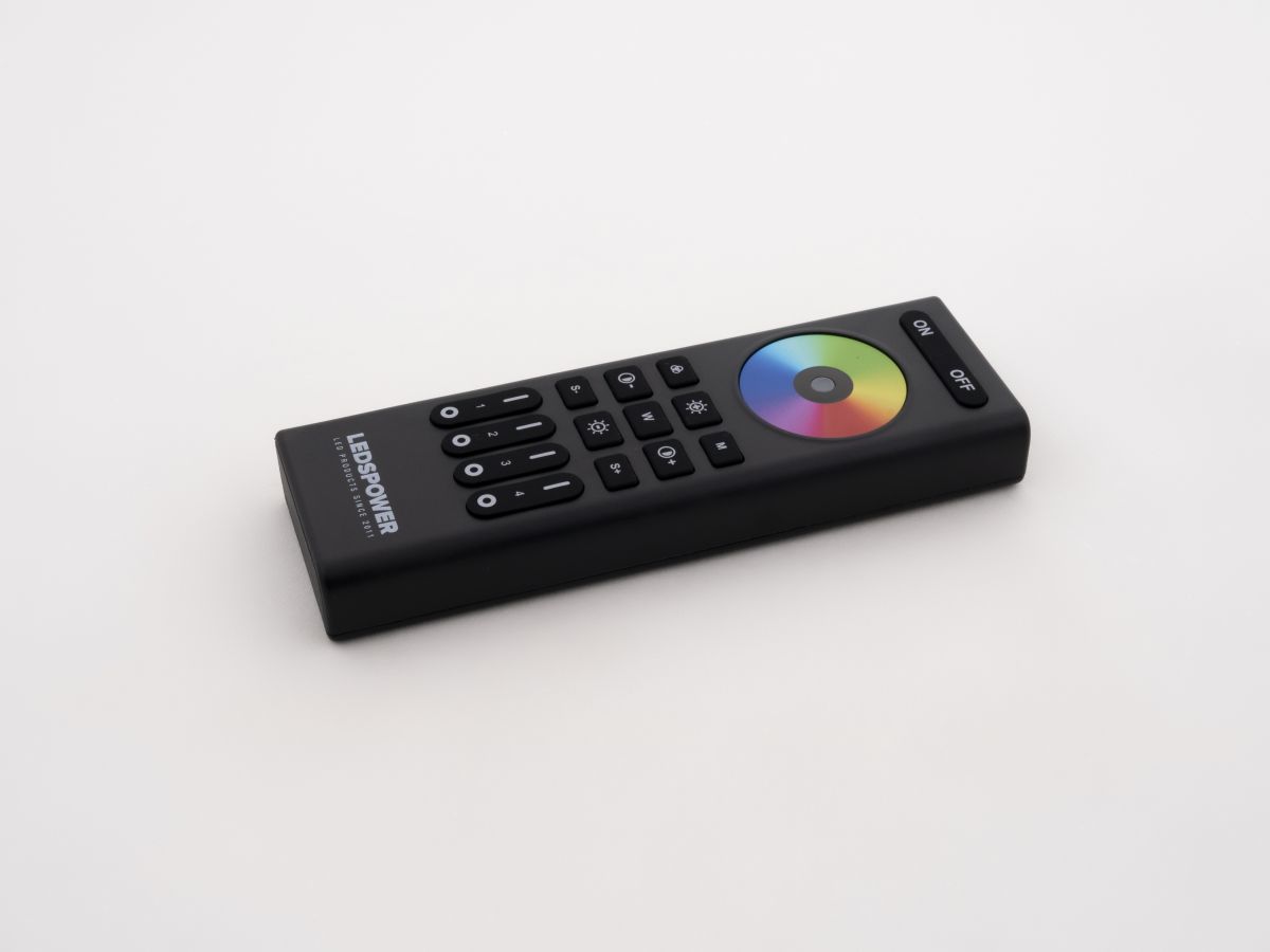 Пульт LEDS POWER RGB/RGBW/RGBCCT на 4 зоны RC03RFB черный 006550 в Санкт-Петербурге