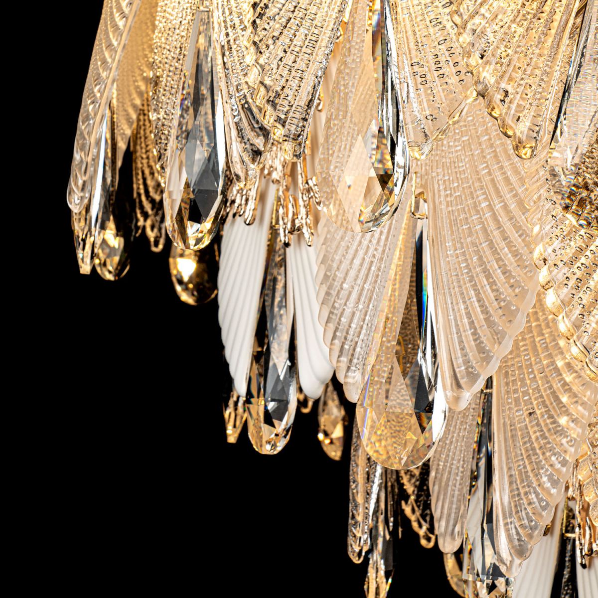 Подвесная люстра Modelux ML.6228.600 GD в Санкт-Петербурге