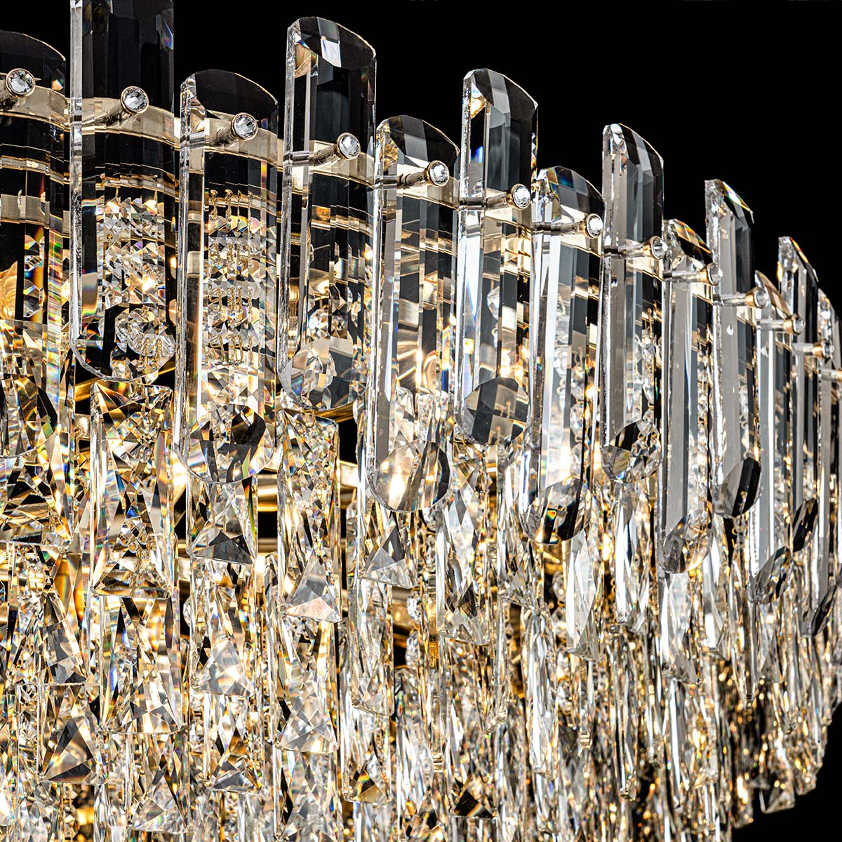 Подвесная люстра Modelux ML.7088.1200R GD в #REGION_NAME_DECLINE_PP#