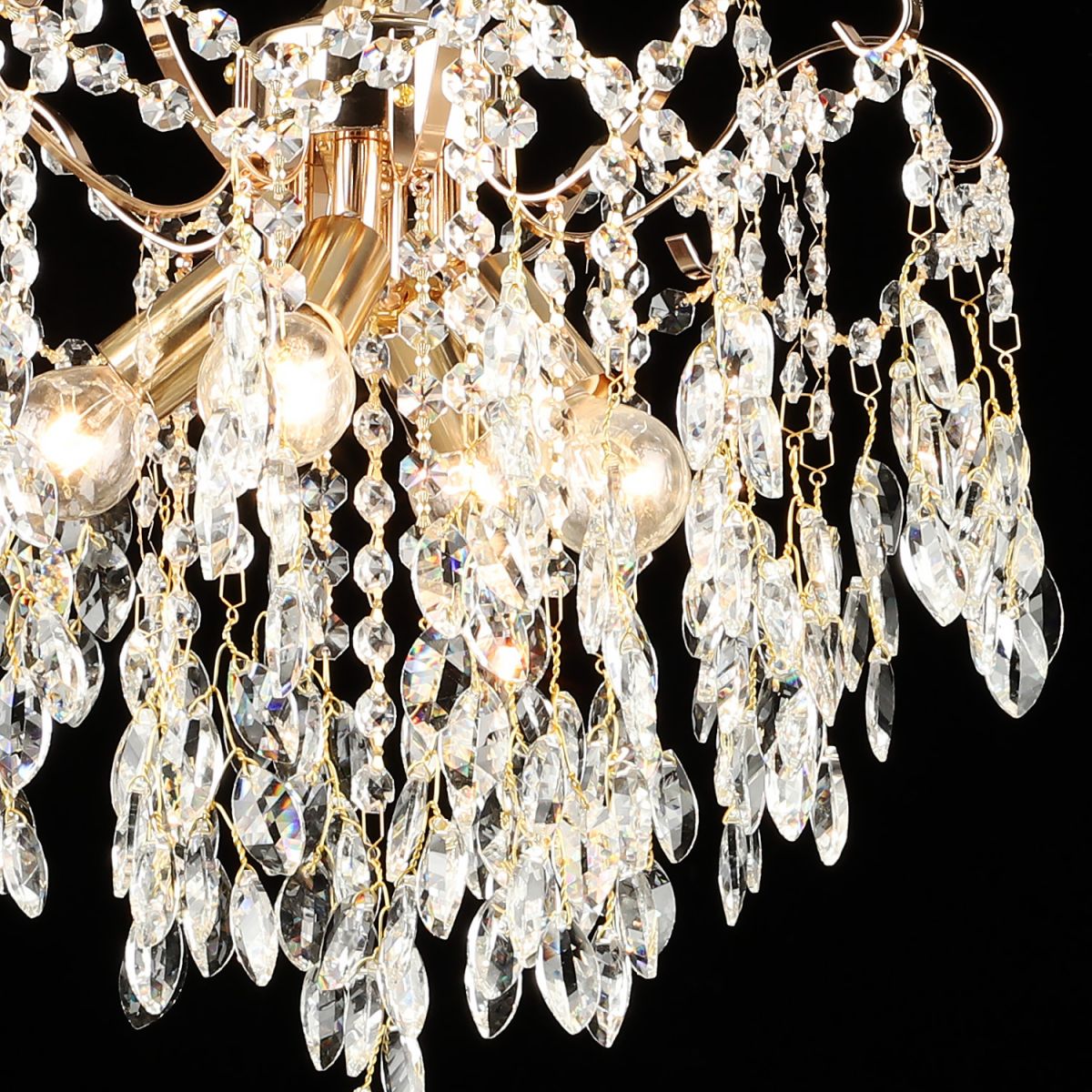 Подвесная люстра Reluce 24720-0.4-04 FGD в Санкт-Петербурге