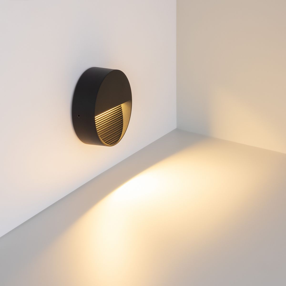Светильник для ступеней Arlight LGD-RIBONIK-R114-5W Warm3000 (Черный, 50 deg, 230V) (IP65 Металл) 056735 в Санкт-Петербурге