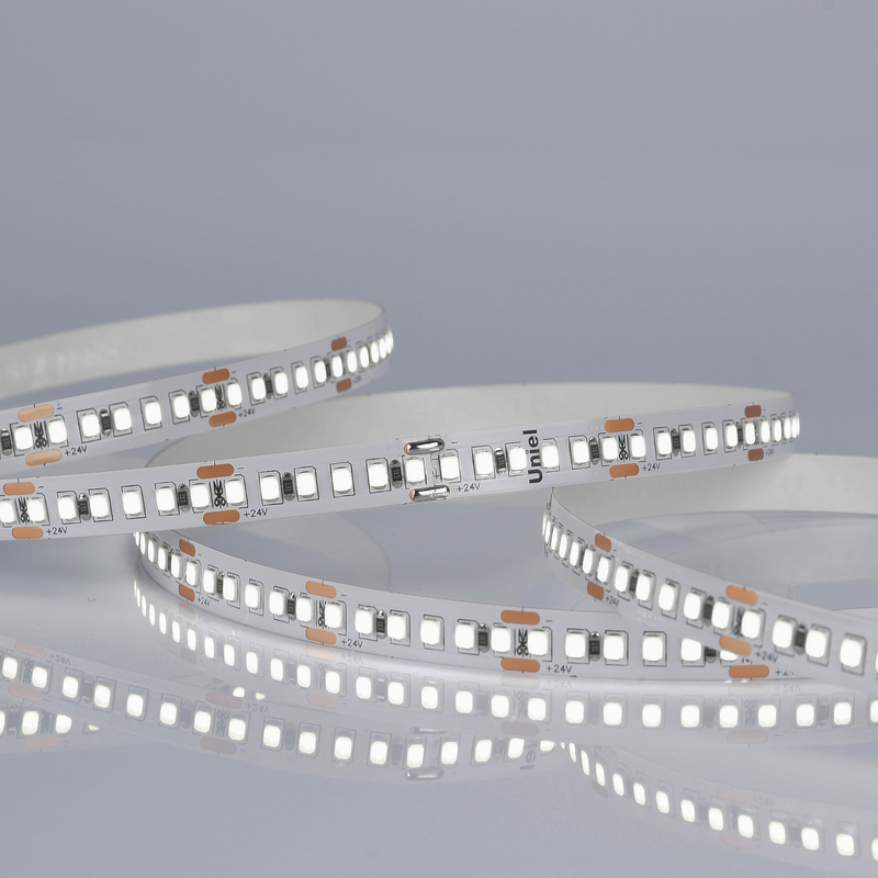 Светодиодная лента Uniel ULS-2835-180LED/m-10mm-IP20-DC24V-17W/m-5M-6500K катушка в герметичной упаковке в Санкт-Петербурге