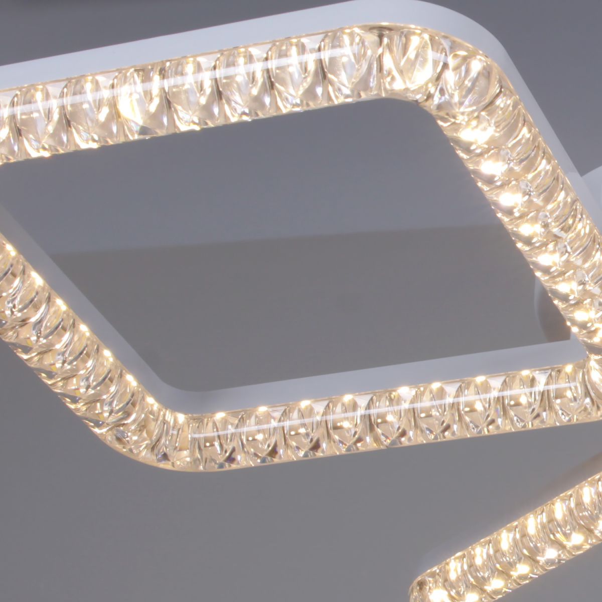 Потолочный светильник Reluce 19848-0.3-03A WH в #REGION_NAME_DECLINE_PP#