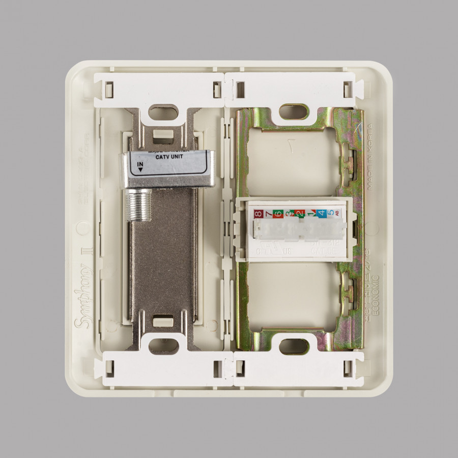 Розетка TF.1+TV SHIN DONG-A WST 5751 в Санкт-Петербурге