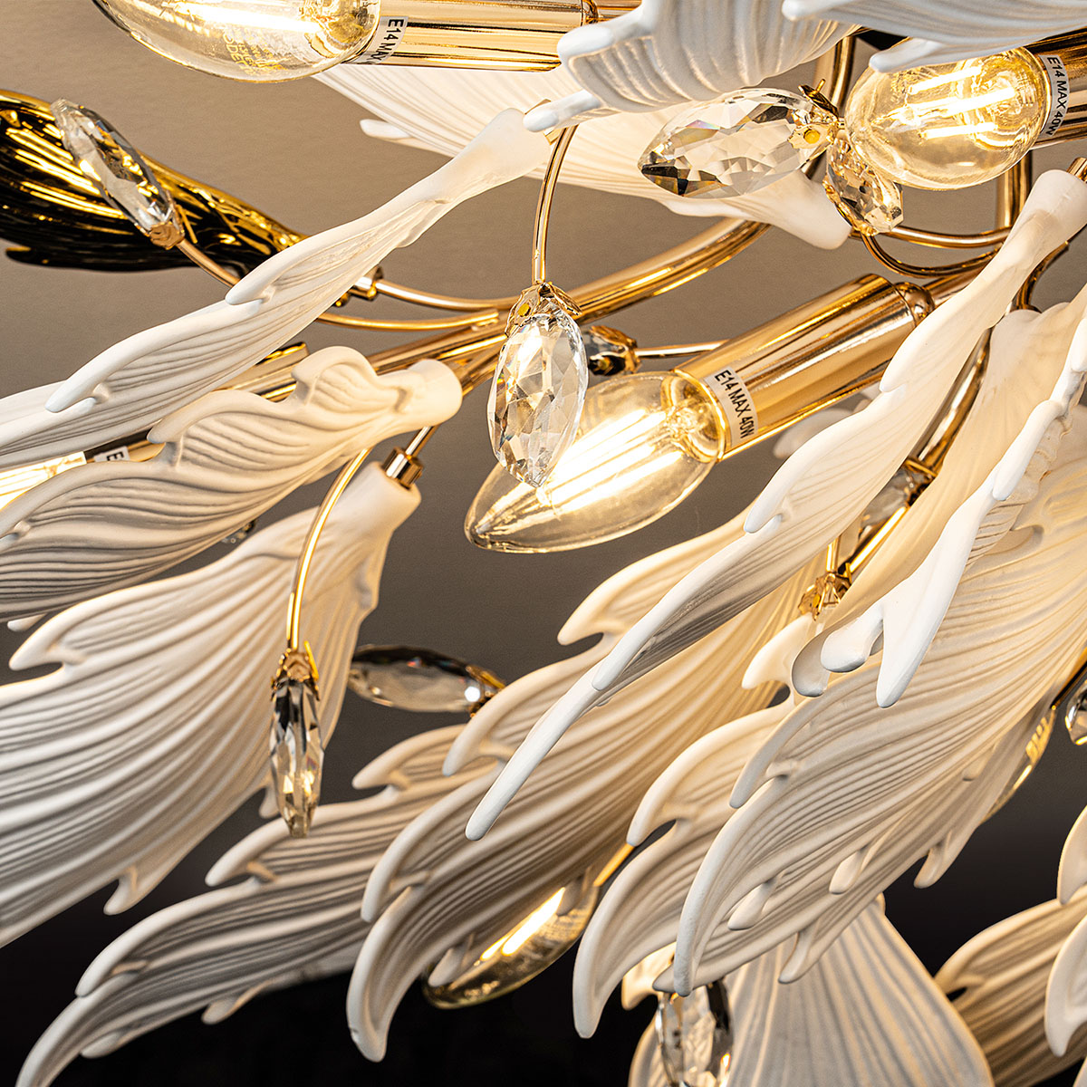 Потолочная люстра Modelux ML.6869.850 GD в Санкт-Петербурге