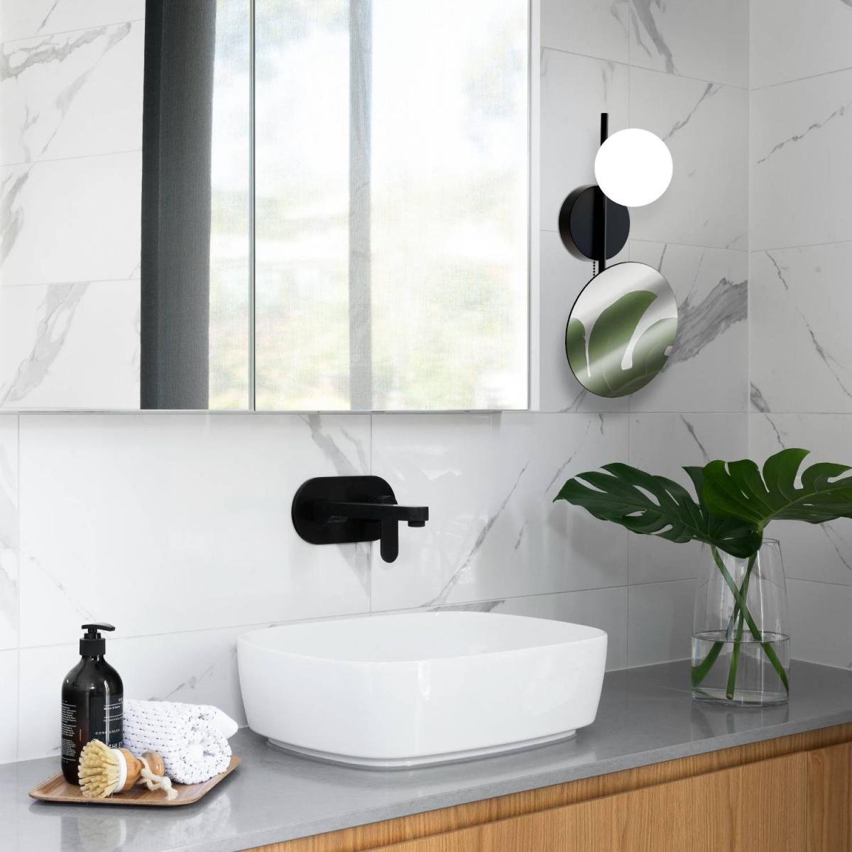 Настенный светильник Favourite Venus 4564-1W в #REGION_NAME_DECLINE_PP#