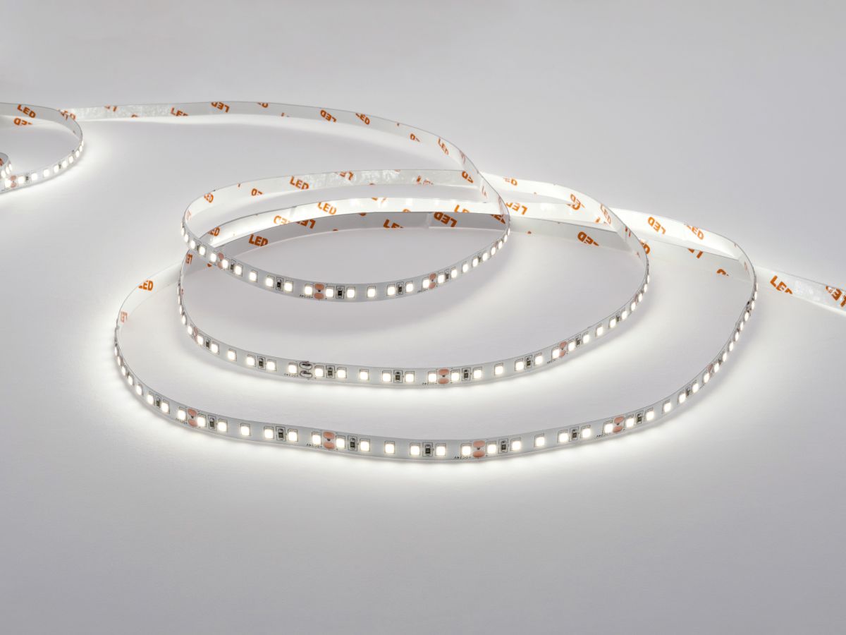 Светодиодная лента LEDS POWER 2835 120/м (9,6Вт/м) 12В холодная, серия LIGHT 002354 в Санкт-Петербурге