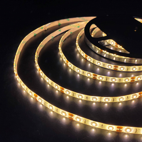 Светодиодная влагозащищенная лента Elektrostandard 4,8W/m 60LED/m 2835SMD дневной белый 5M 4690389154867 в #REGION_NAME_DECLINE_PP#