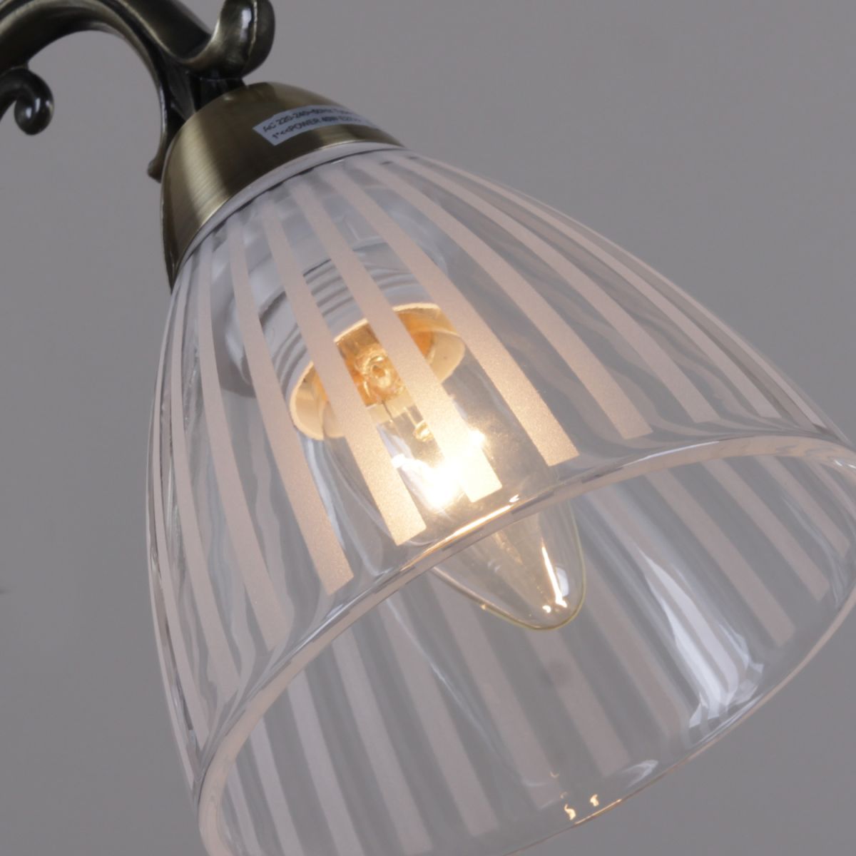 Люстра на штанге Reluce 72447-0.3-03 в Санкт-Петербурге