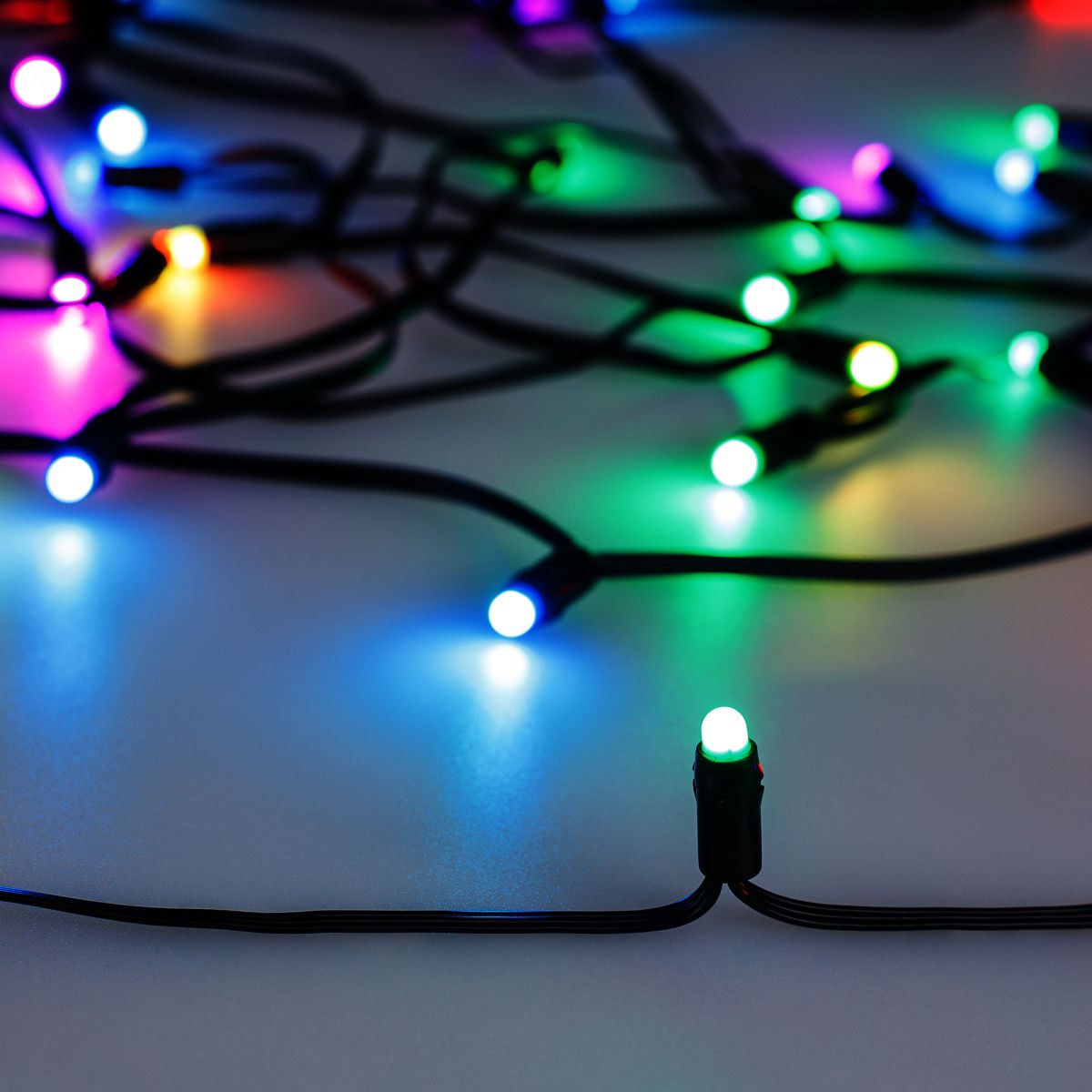 Светодиодная гирлянда Нить ArdecoledСмарт ARD-MOOD-CLASSIC-10000-BLACK-48LED RGBY-SPI (230V, 8W, Tuya Wi-Fi) (IP65) 047675 в Санкт-Петербурге