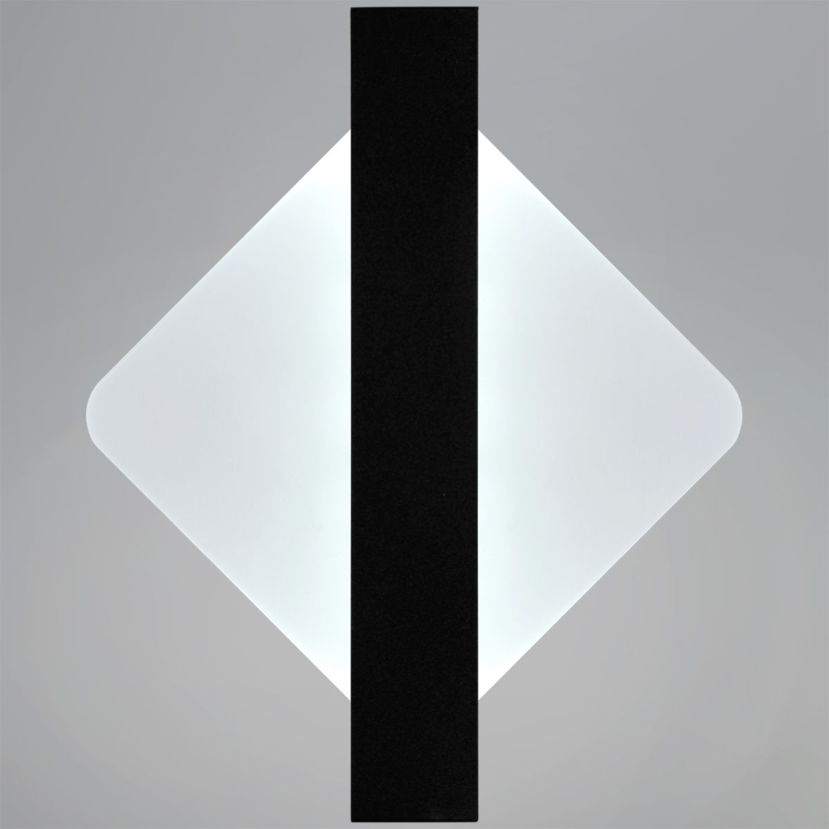 Настенный светильник Reluce 02713-0.2-01 BK в Санкт-Петербурге