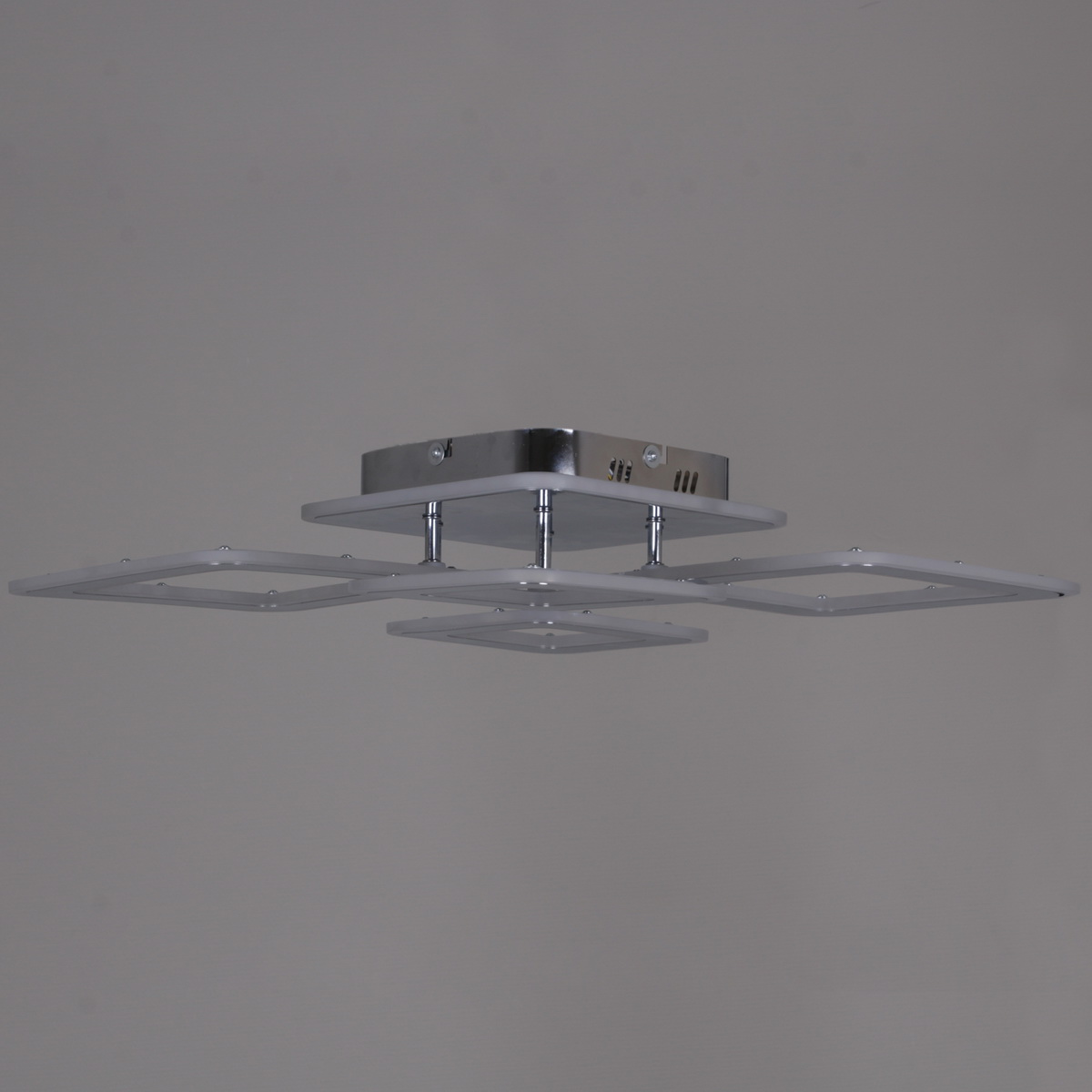 Потолочная люстра Reluce 20536-0.3-2+2+1 CR в #REGION_NAME_DECLINE_PP#