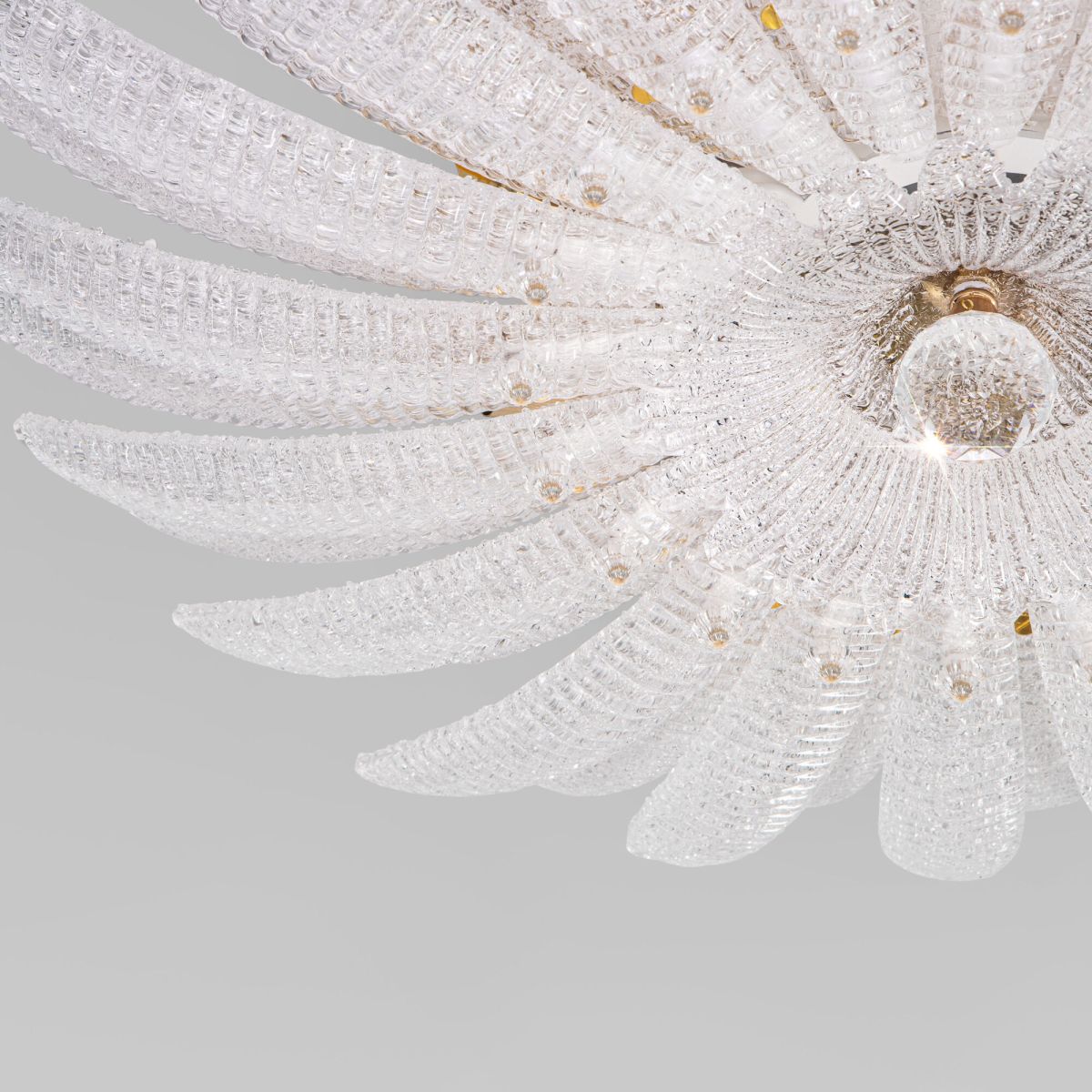 Потолочная люстра Eurosvet Flowers 101015/10 латунь Smart a072174 в #REGION_NAME_DECLINE_PP#