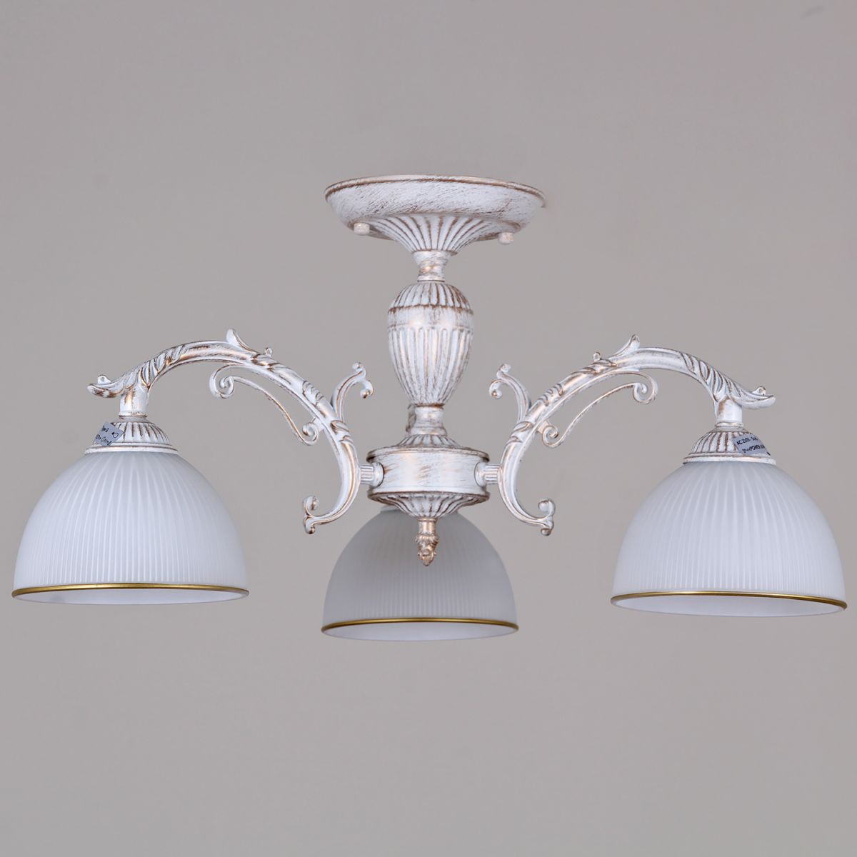 Потолочная люстра Reluce 29018-0.3-03 в Санкт-Петербурге