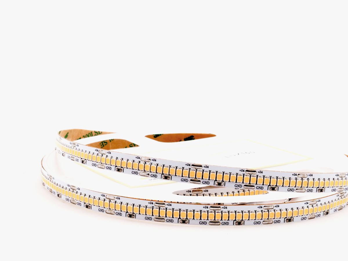 Светодиодная лента LEDS POWER 2835 304/м (30Вт/м) 24В теплая LUX160 006260 в #REGION_NAME_DECLINE_PP#