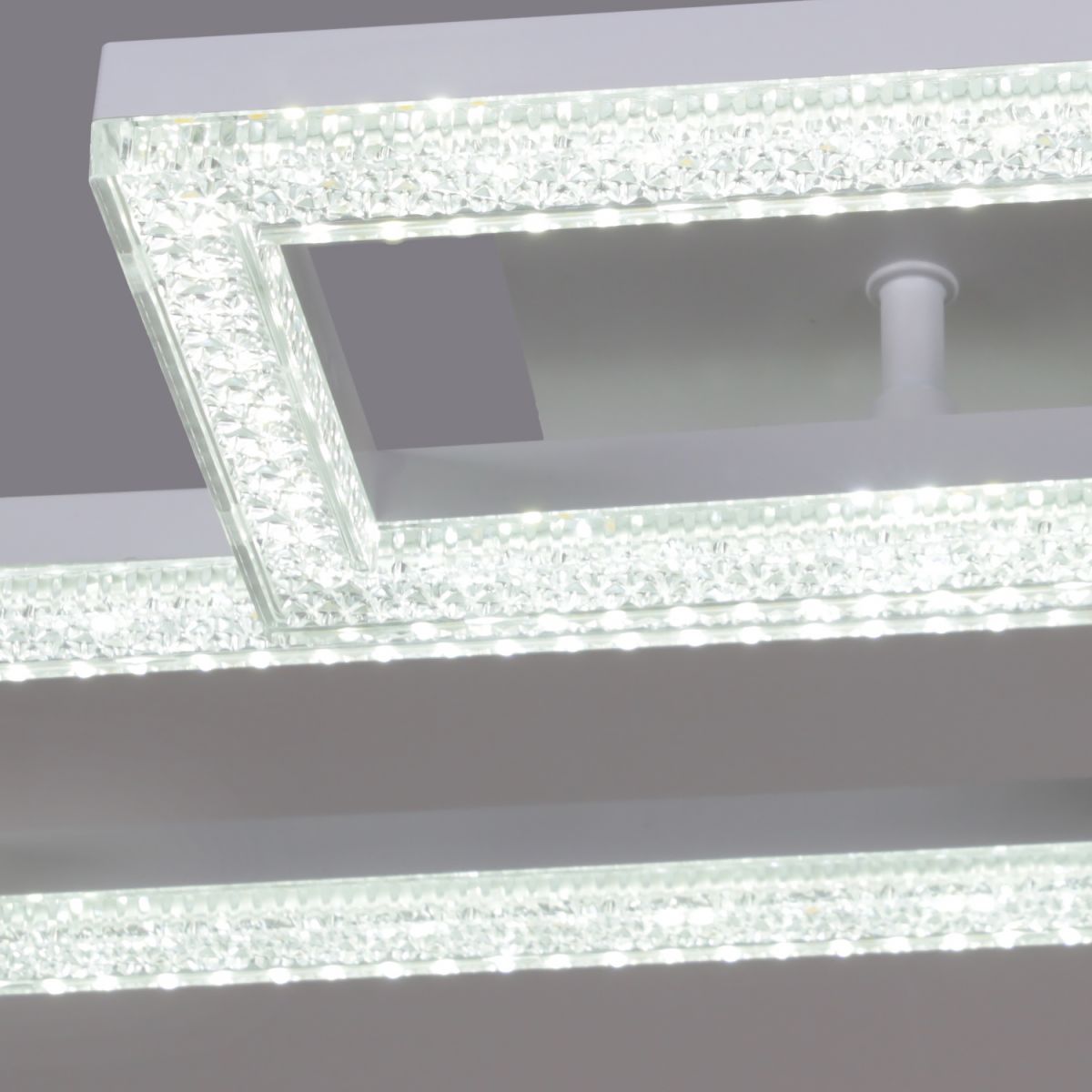 Потолочный светильник Reluce 89560-0.3-02B WH в #REGION_NAME_DECLINE_PP#