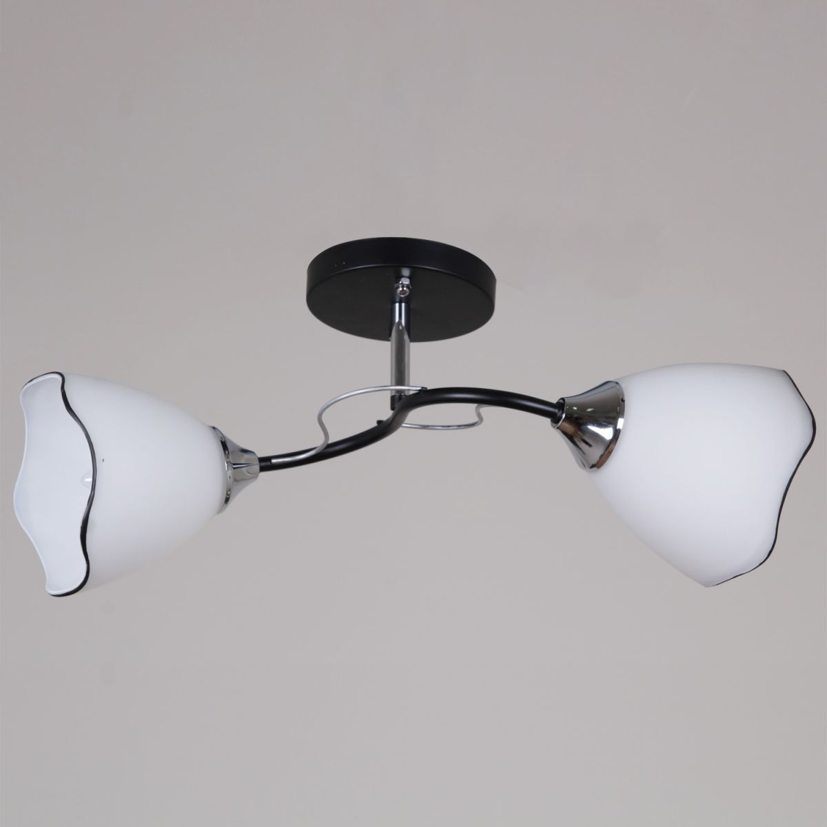 Потолочный светильник Reluce 79360-0.3-02 BK+CR в #REGION_NAME_DECLINE_PP#