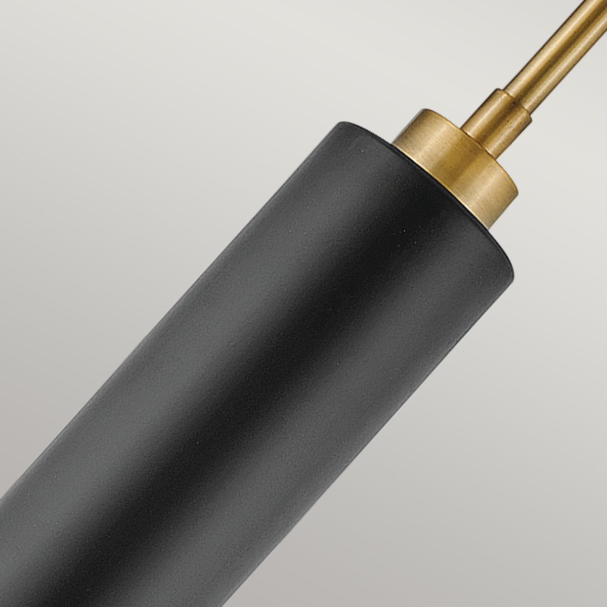 Подвесной светильник Hinkley HK-CEDRIC-P-M-BK в #REGION_NAME_DECLINE_PP#