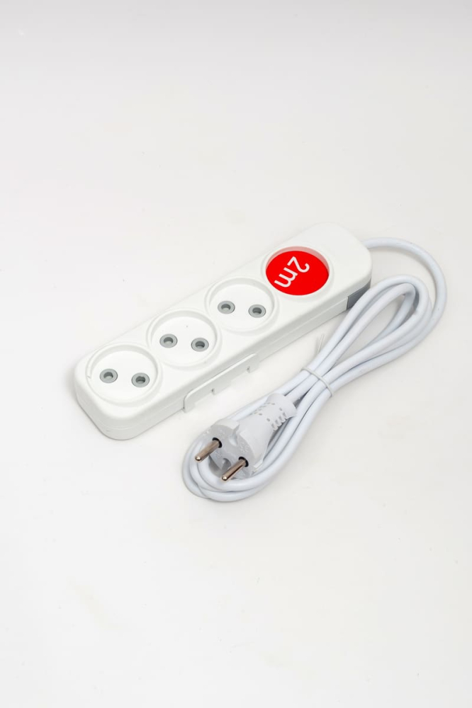 Удлинитель 4вх с защитными шторками ELBI Myra 527-010202-450 в Санкт-Петербурге