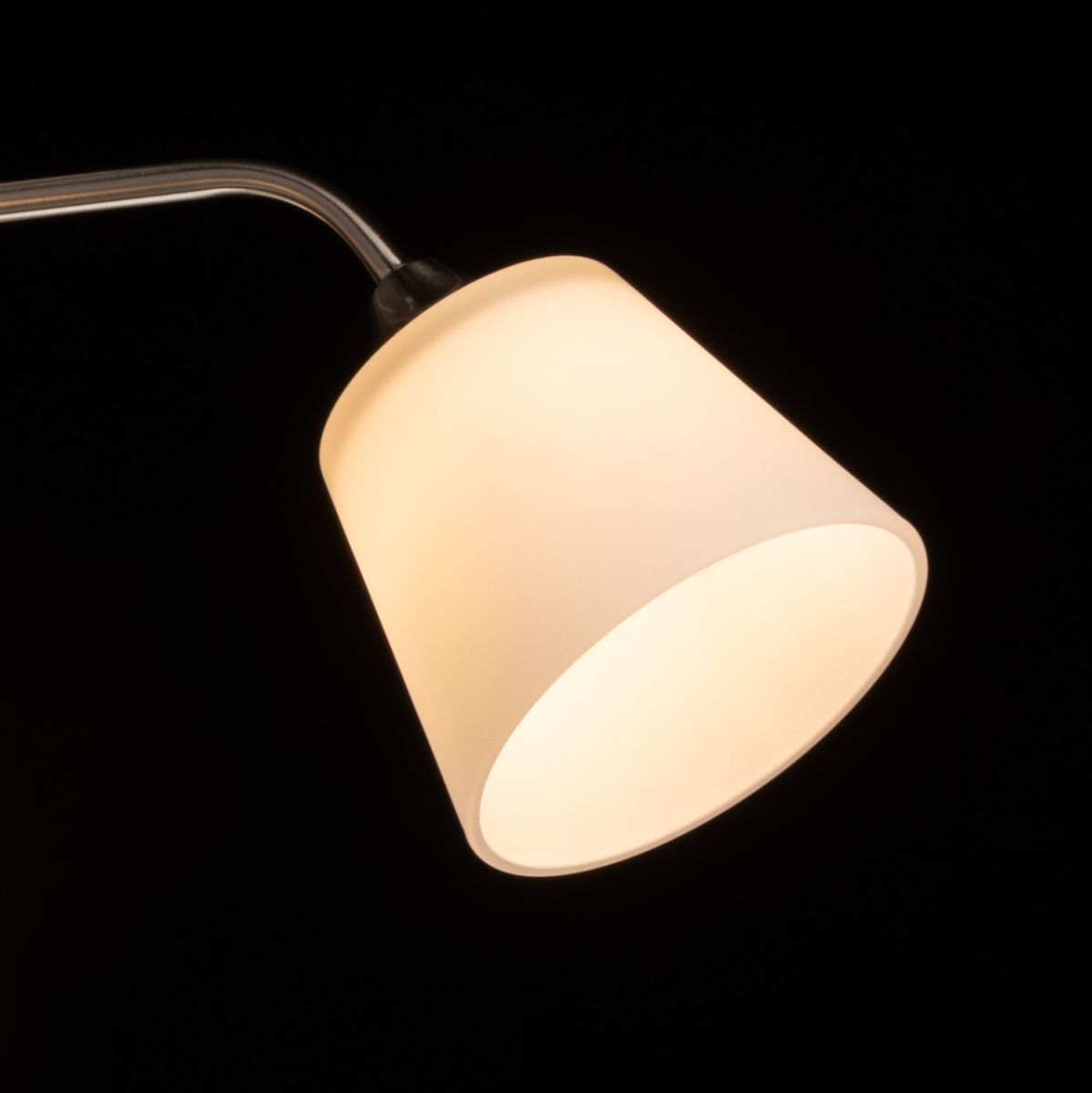 Люстра на штанге De Markt City Блеск 315017805 в Санкт-Петербурге