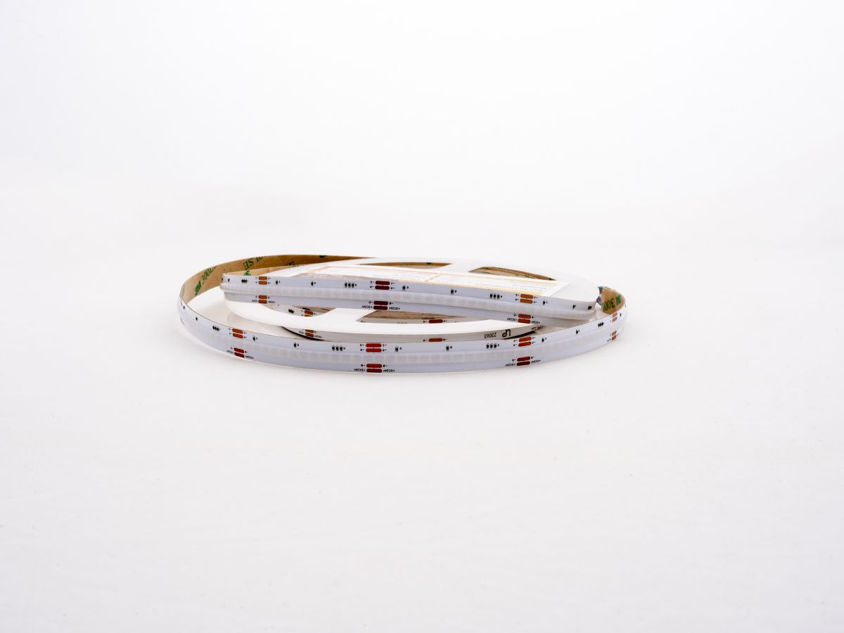 Светодиодная лента LEDS POWER СОВ 840/м (15Вт/м) 24В RGB 007328 в Санкт-Петербурге