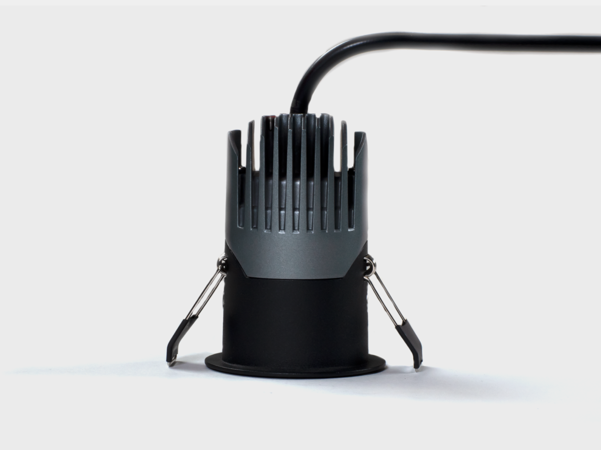 Встраиваемый светильник SWG RC-D52-7-BL-WW65 00-00038543 в #REGION_NAME_DECLINE_PP#