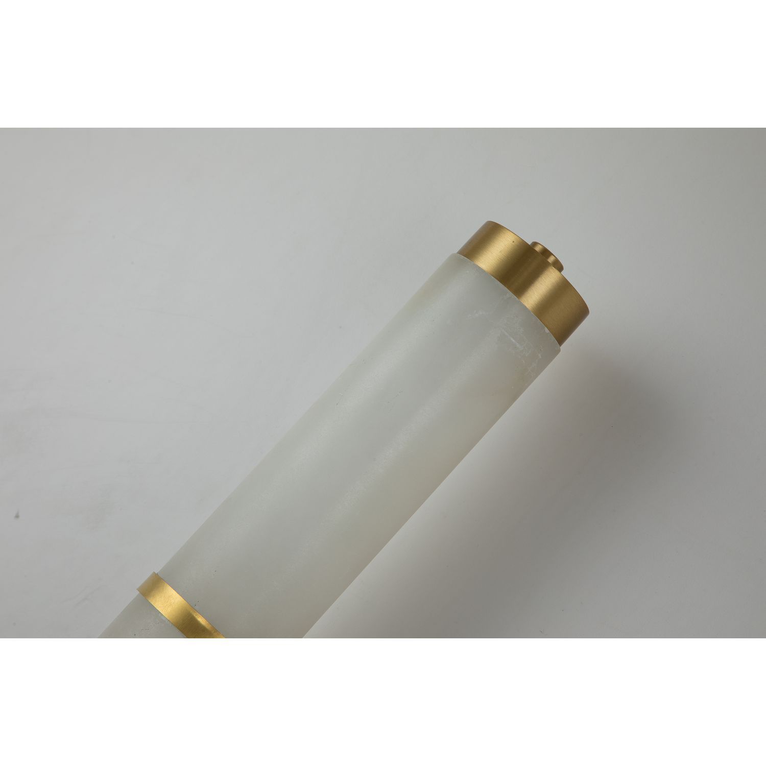 Бра Favourite Tectoria 3000-1W в #REGION_NAME_DECLINE_PP#