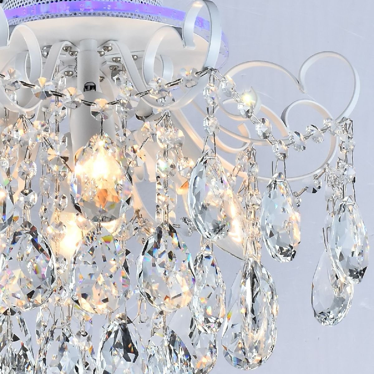 Потолочная люстра Reluce 04024-0.3-04 WH+SILVER PN+RGB в Санкт-Петербурге