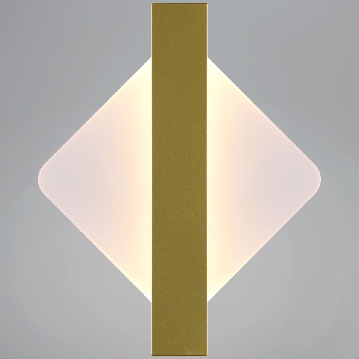 Настенный светильник Reluce 02713-0.2-01 GD в Санкт-Петербурге