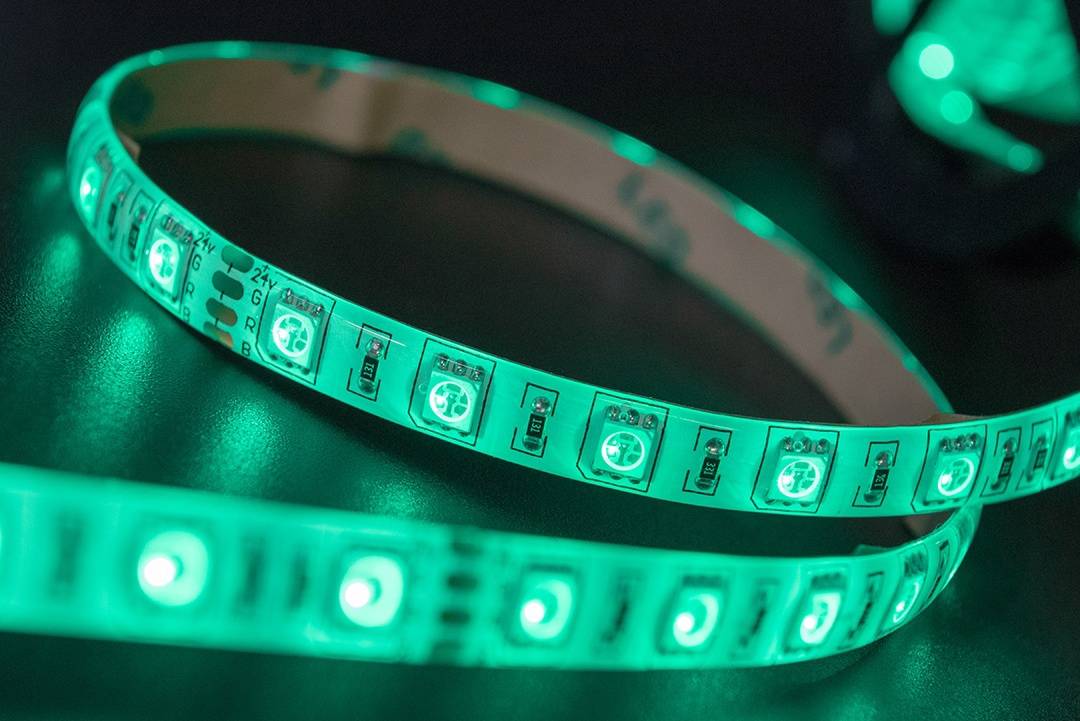 Светодиодная лента SWG SWG560-24-14.4-RGB-65-M 009273 в #REGION_NAME_DECLINE_PP#