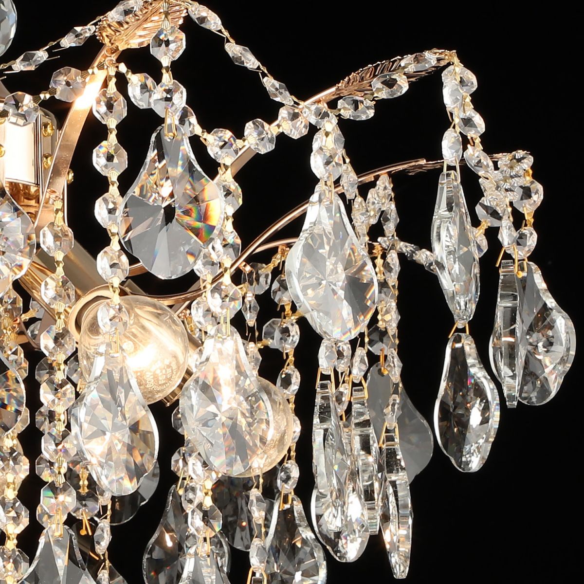 Потолочная люстра Reluce 87720-0.3-05 FGD в Санкт-Петербурге