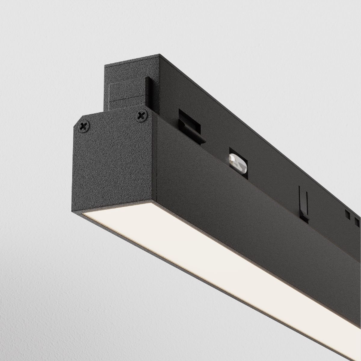 Трековый светодиодный светильник на потолок Maytoni Technical Basis TR030-2-24W4K-B в Санкт-Петербурге