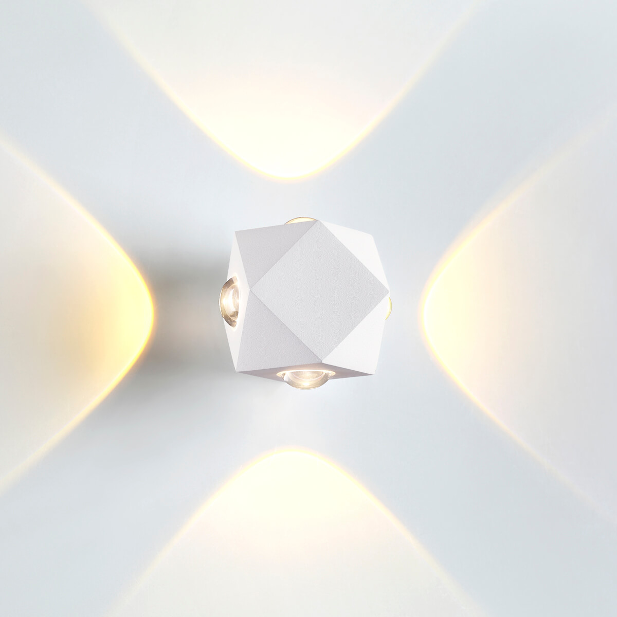 Настенный светильник Odeon Light DIAMANTA 4219/8WL в Санкт-Петербурге