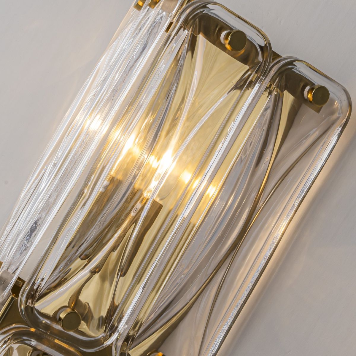 Настенный светильник Favourite Glacies 4764-2W в #REGION_NAME_DECLINE_PP#