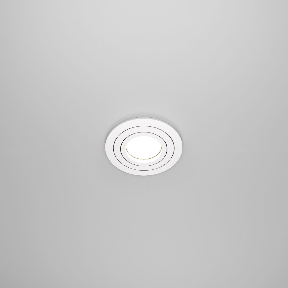 Точечный поворотный светильник Maytoni Atom DL023-2-01W в Санкт-Петербурге