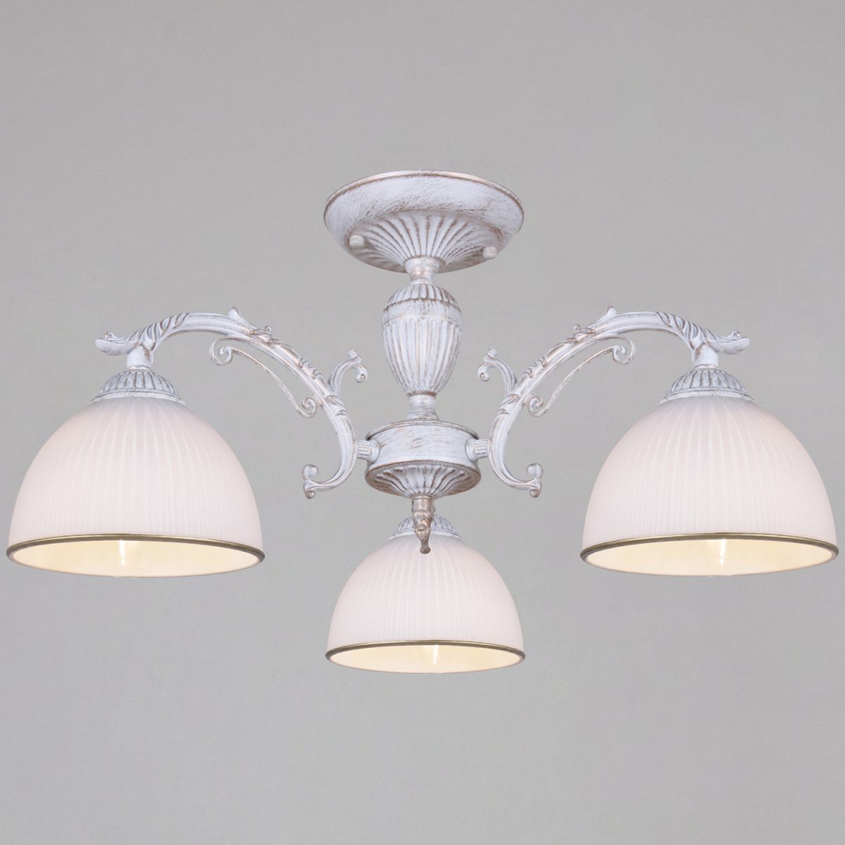 Потолочная люстра Reluce 29018-0.3-03 в Санкт-Петербурге