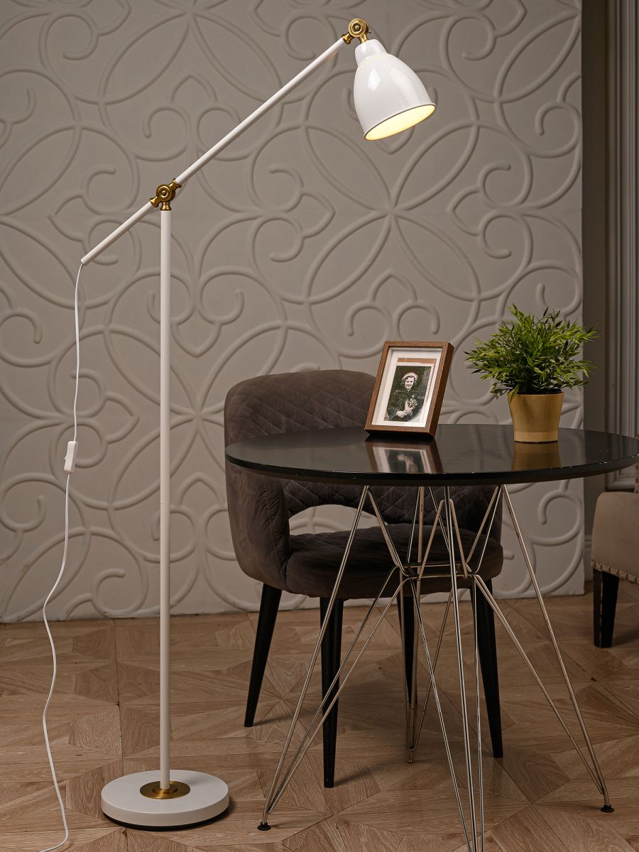 Торшер ARTSTYLE HT-729W в Санкт-Петербурге
