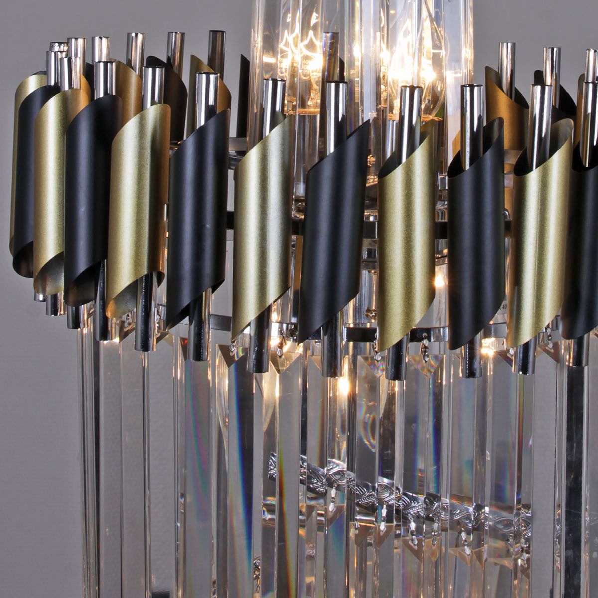 Подвесная люстра Reluce 09001-0.4-400 в Санкт-Петербурге