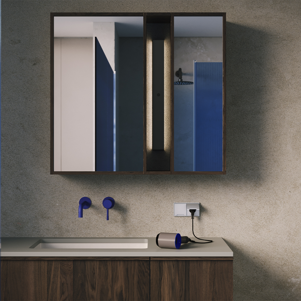 Накладка для розетки с заземлением, защитными шторками и крышкой Voltum S70 (серый) VLS000816 в #REGION_NAME_DECLINE_PP#